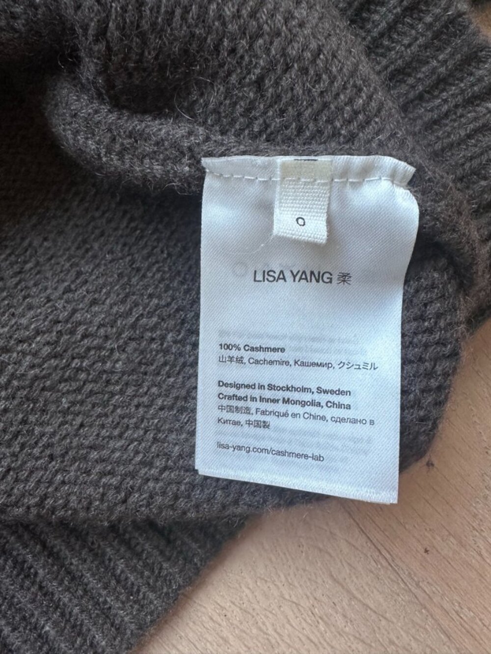 Lisa Yang Renske Sweater - Picture 6 of 7